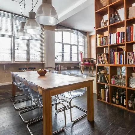 Magnificent Loft Of 115m2 Close To Republique Párizs